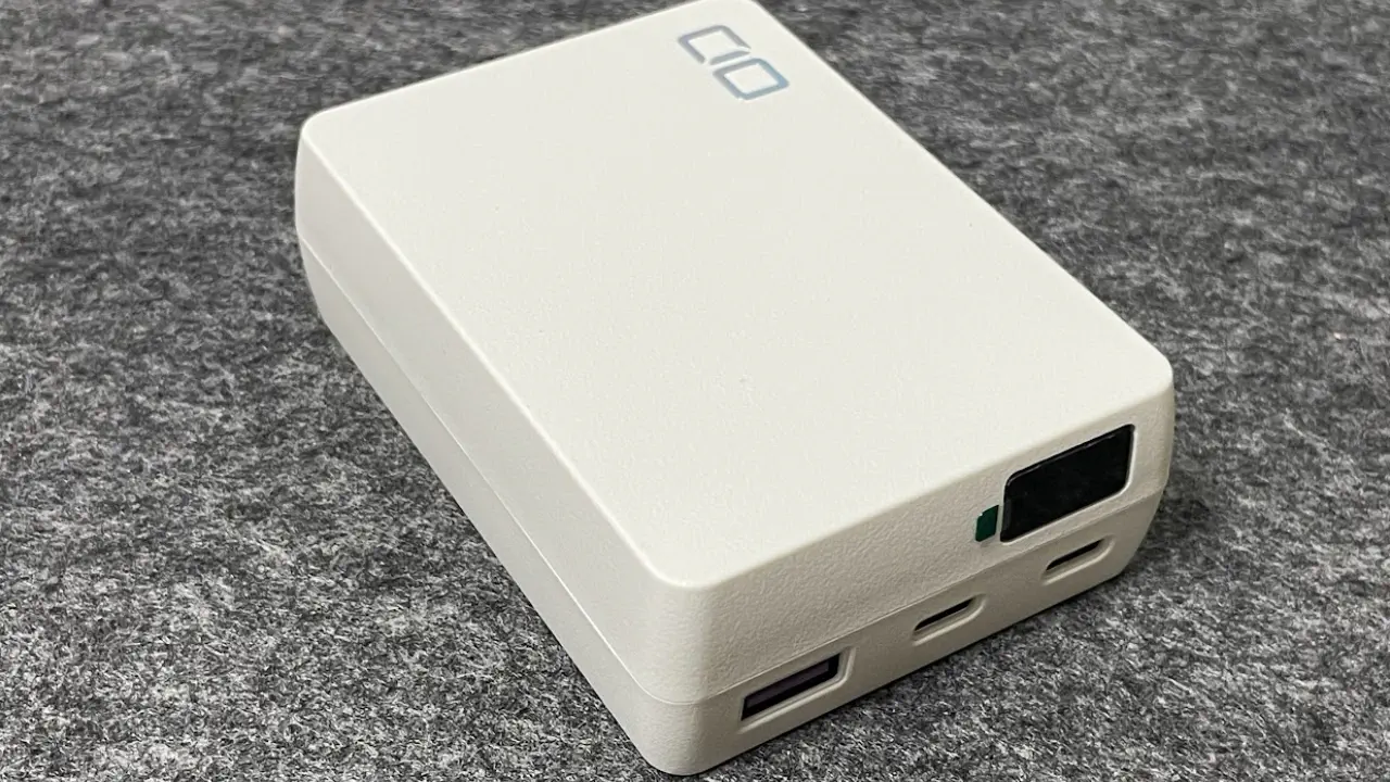 20000mAh 67W入出力対応で超小型のCIO SMARTCOBY TRIO 67Wレビュー